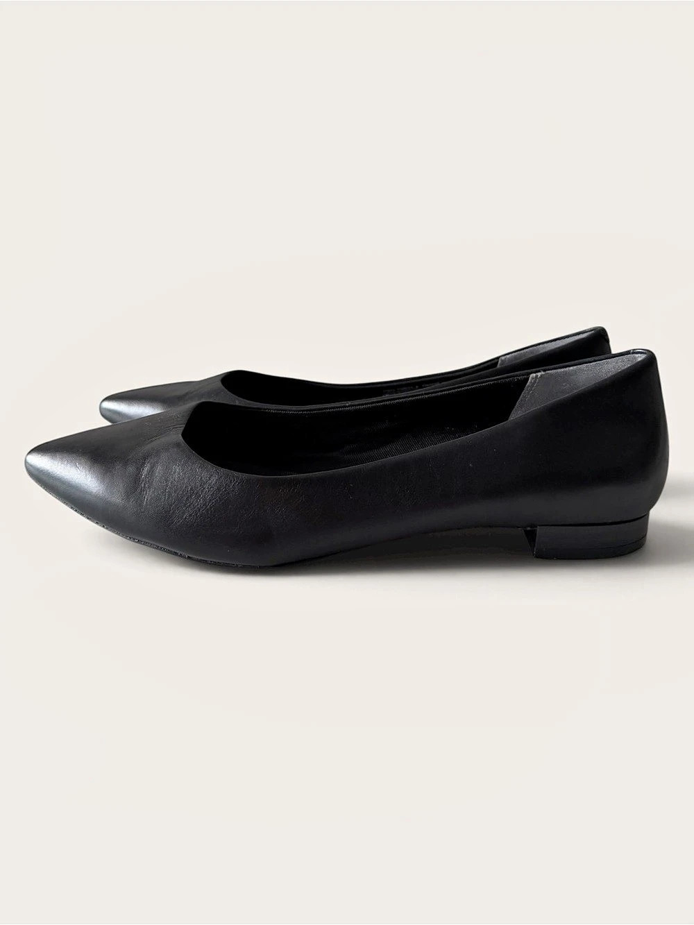 Rock port pointed-toe flats in Black